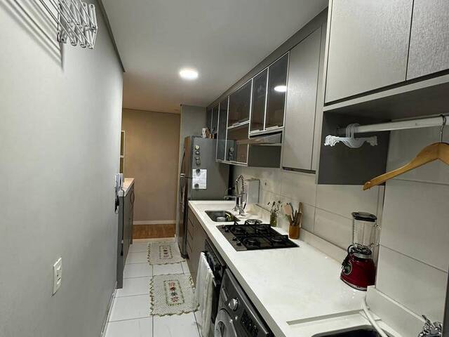 #32 - Apartamento para Venda em Santana de Parnaíba - SP - 1