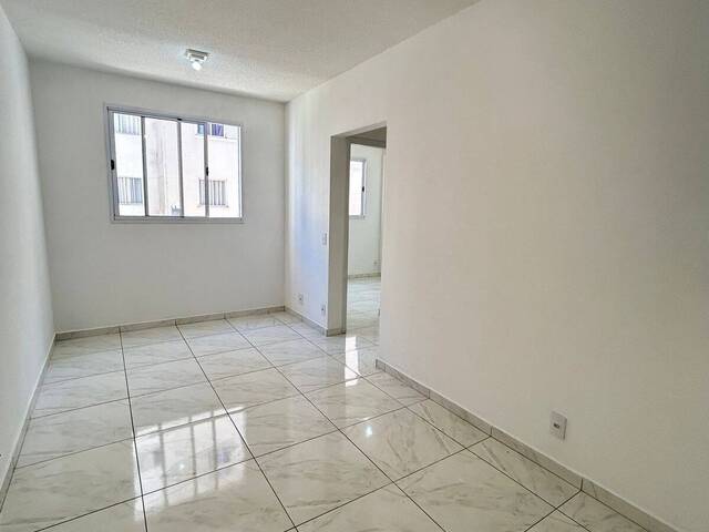 Apartamento para Venda em Jandira - 4