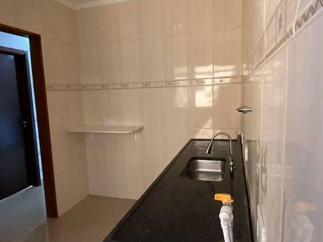 #49 - Apartamento para Locação em Carapicuíba - SP - 2